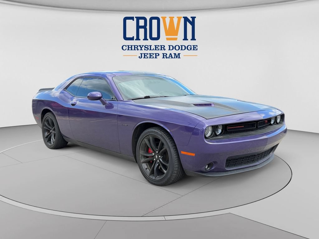 Used 2018 Dodge Challenger R/T Plus RWD image 1