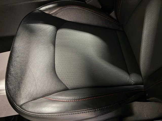 Used 2023 Jeep Compass Trailhawk image 15