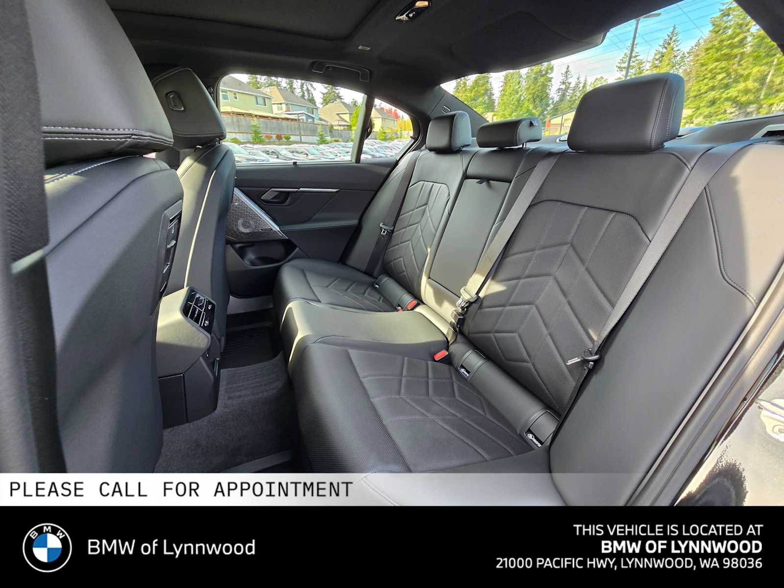 New 2027 BMW 550e xDrive w/ Executive Package AWD/4WD image 17
