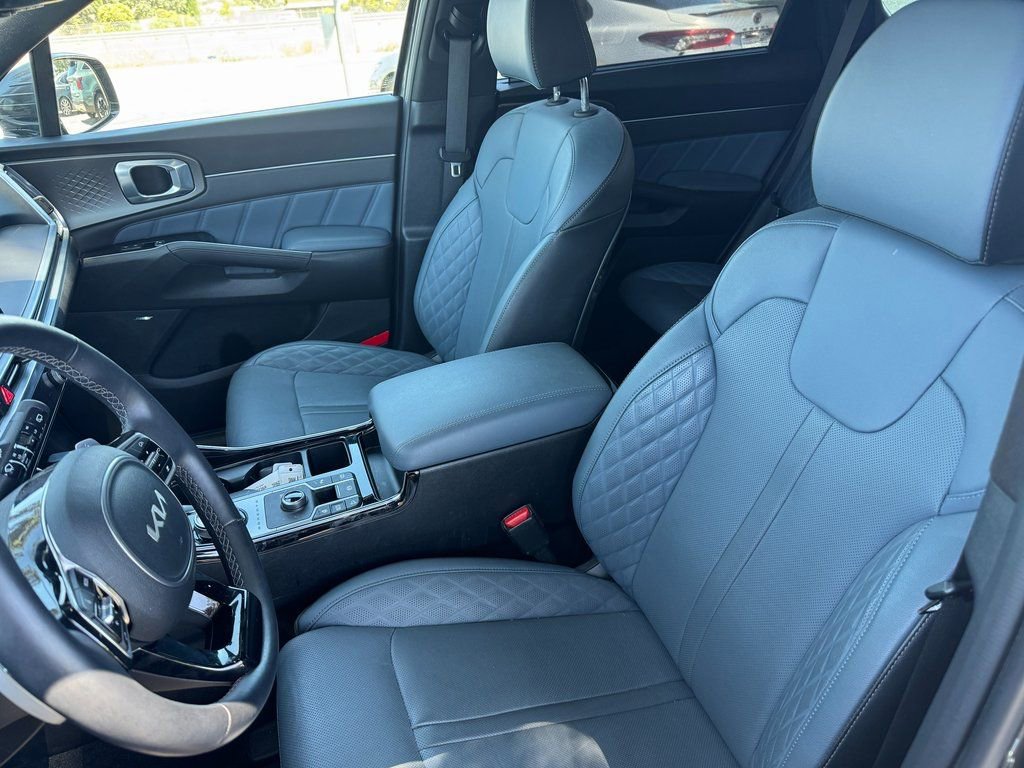 Certified 2025 Kia Sorento SX Prestige image 10