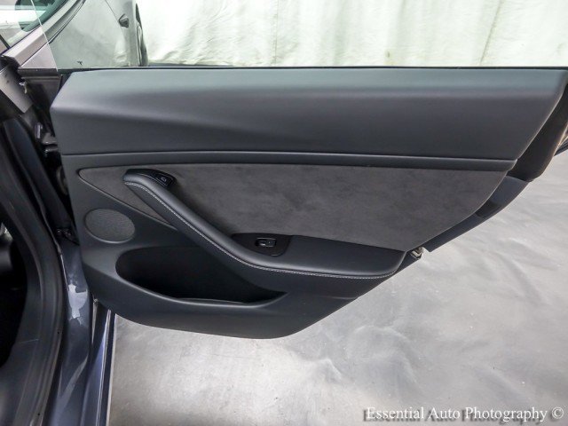 Used 2021 Tesla Model 3 Performance image 40
