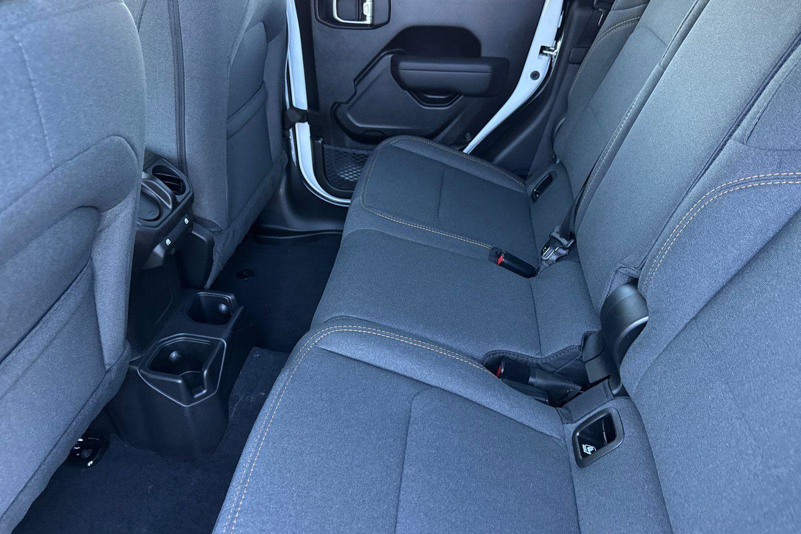 New 2026 Jeep Gladiator Sport image 9