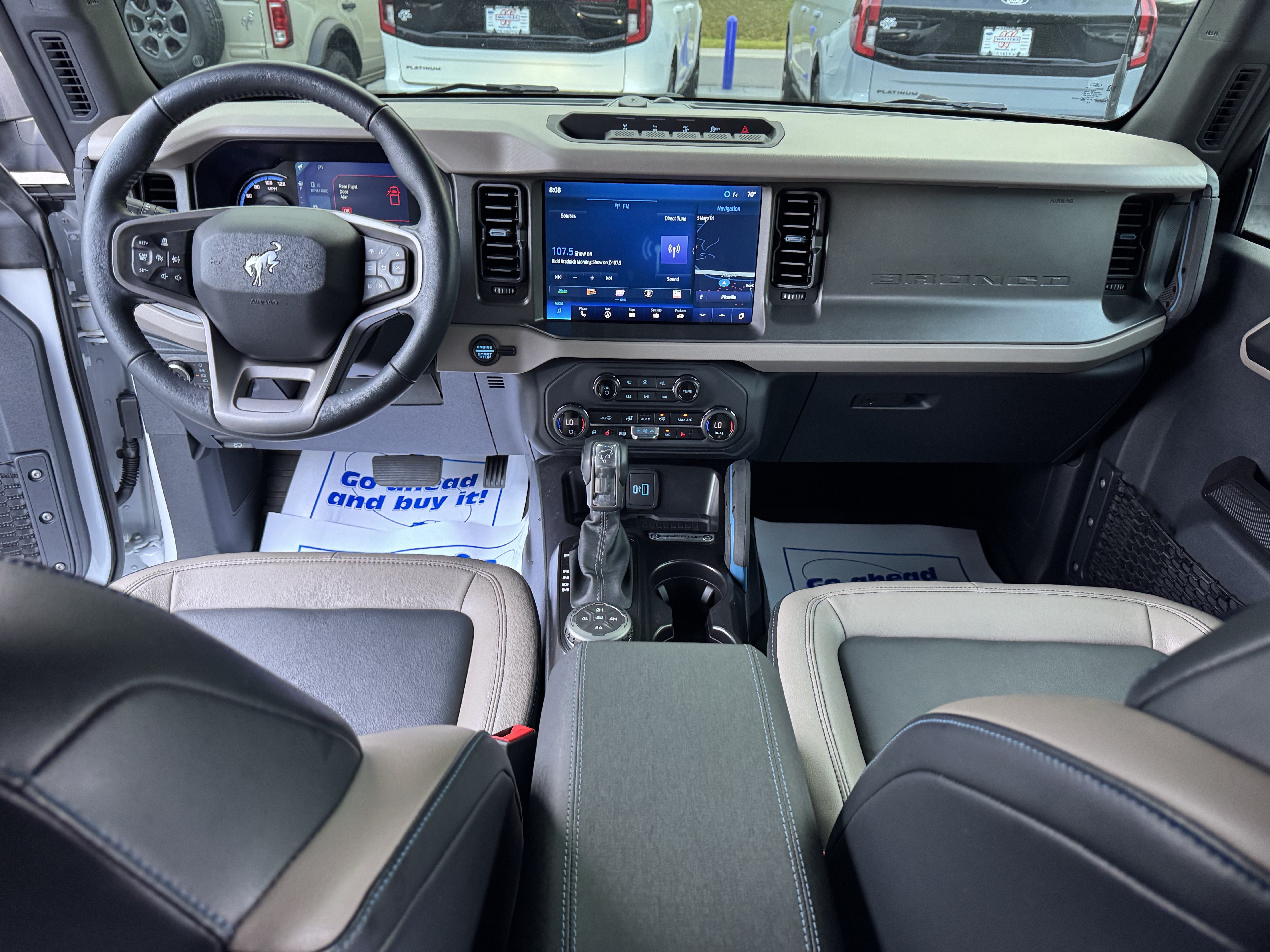 Used 2024 Ford Bronco Wildtrak AWD/4WD image 25