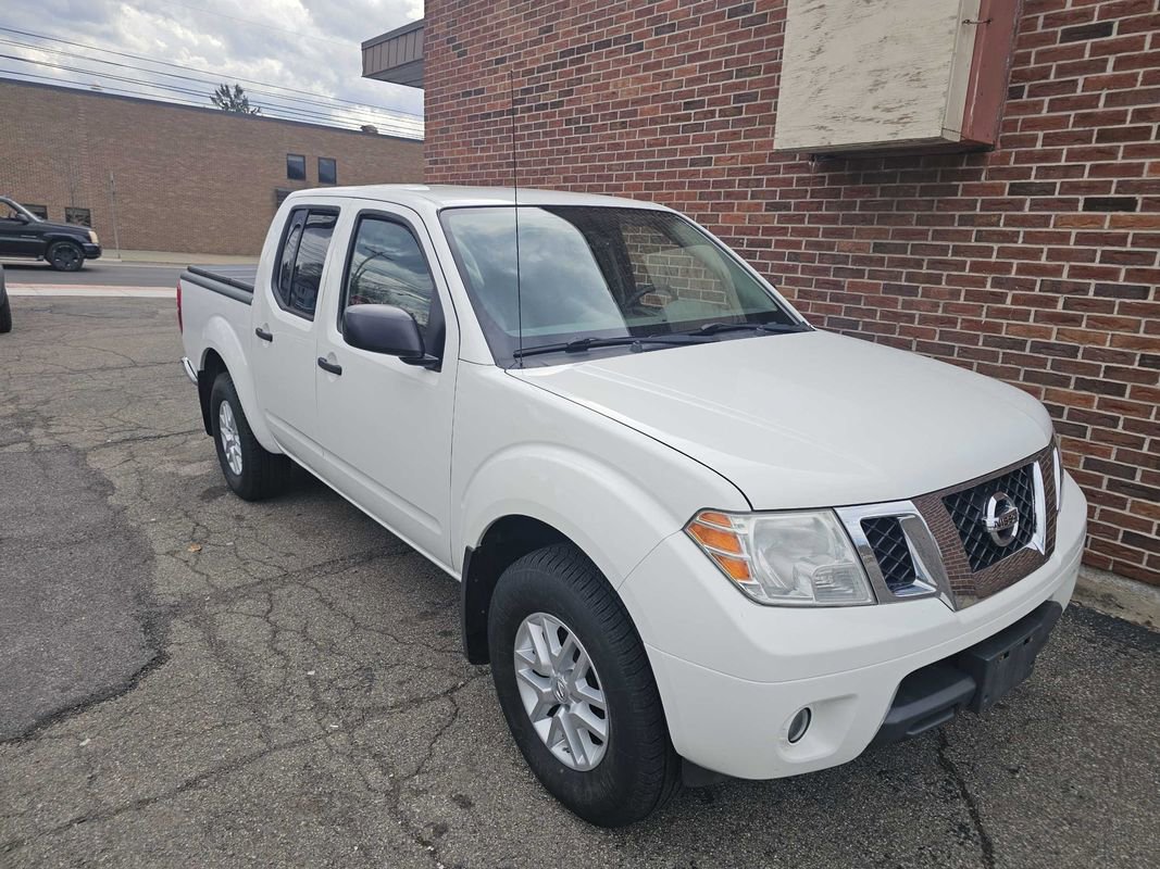 Used 2019 Nissan Frontier SV w/ Value Truck Package AWD/4WD image 7