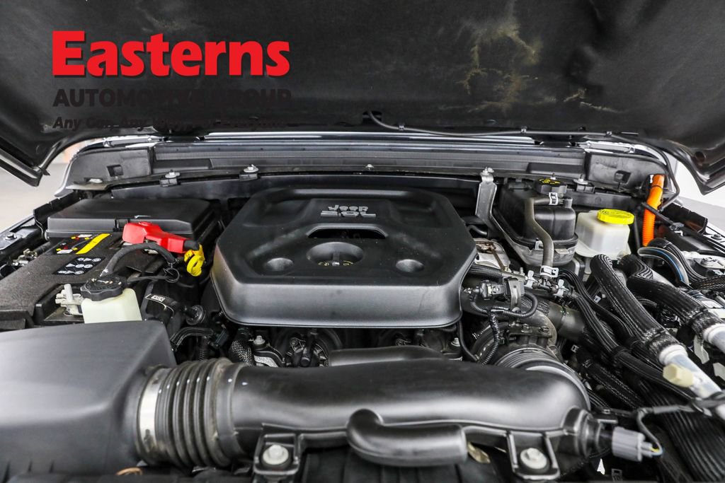 Used 2022 Jeep Wrangler Unlimited Rubicon 4xe w/ Cold Weather Group image 7