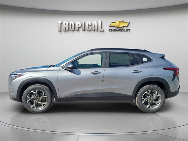 New 2026 Chevrolet Trax LT image 2