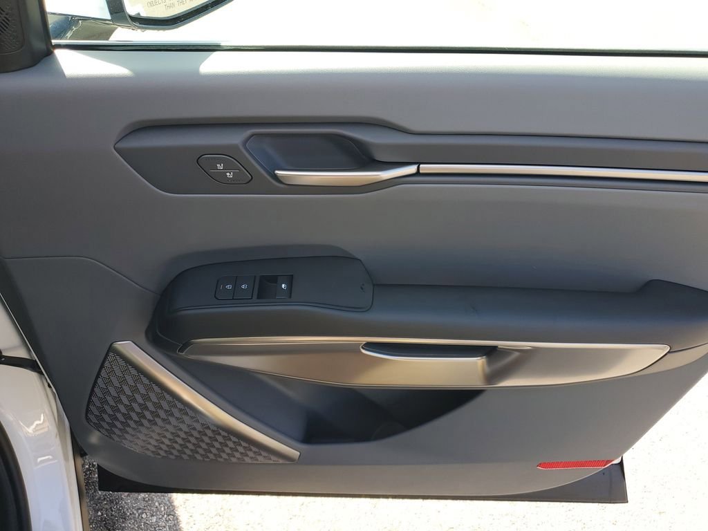 New 2026 Kia EV9 Light RWD image 14