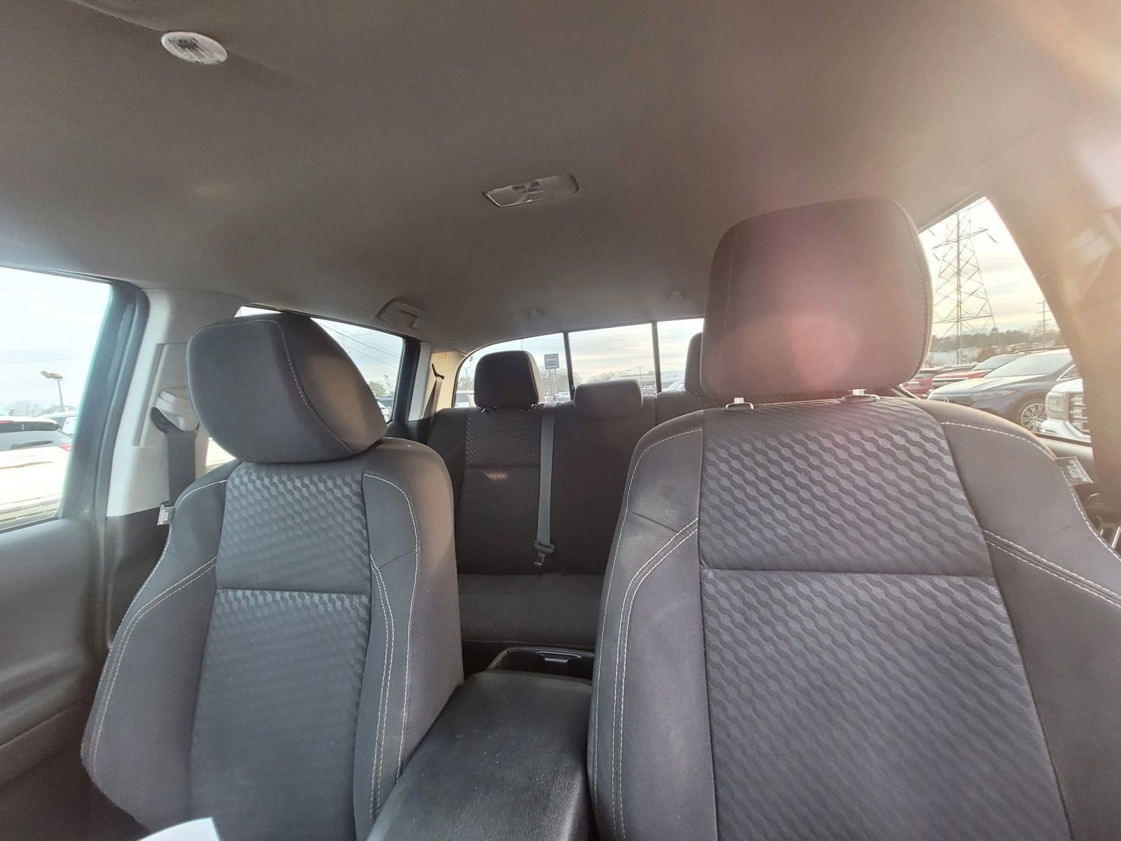 Used 2021 Toyota Tacoma SR5 w/ Trail Edition image 14