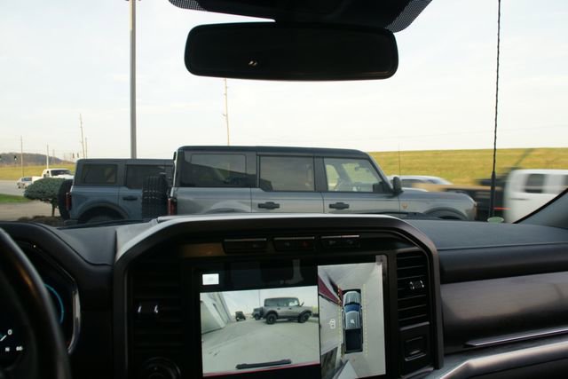 Certified 2022 Ford F150 Lariat w/ Equipment Group 502A High image 27