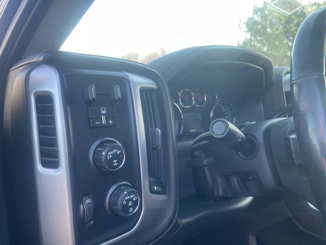 Used 2018 GMC Sierra 1500 SLT w/ SLT Premium Package image 16