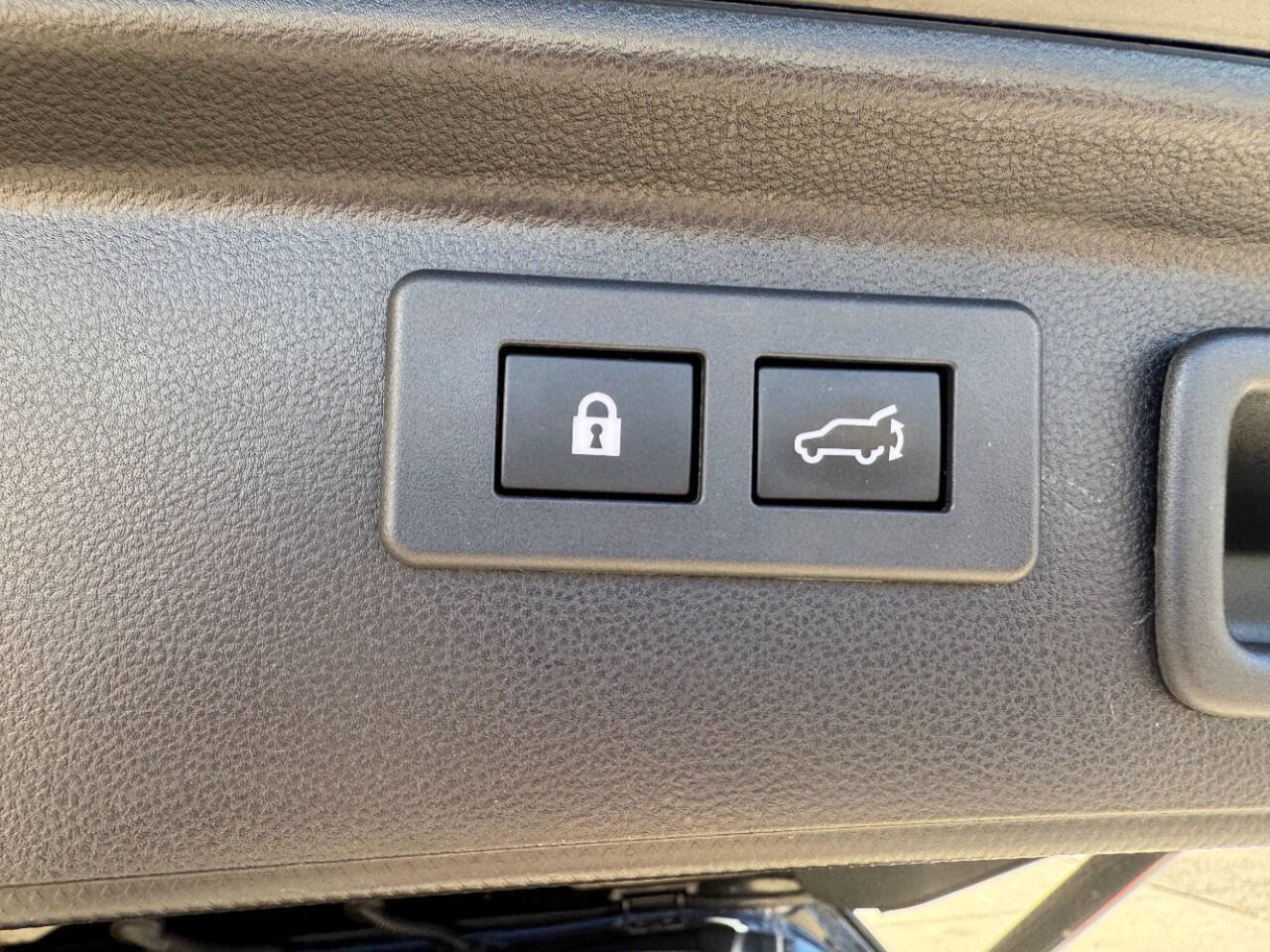 Used 2020 Subaru Forester Touring image 22