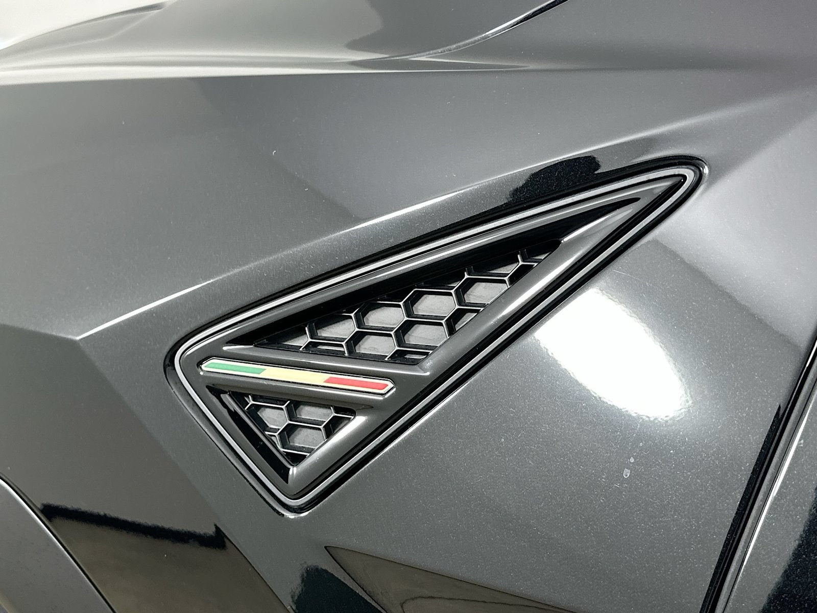 Used 2024 Lamborghini Urus S AWD/4WD image 59