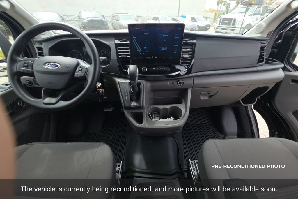Used 2025 Ford Transit 350 XLT RWD image 17
