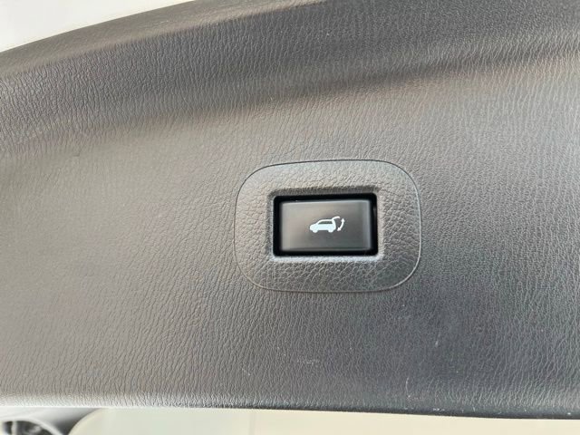 Used 2021 INFINITI QX80 Premium Select w/ Cargo Package image 17