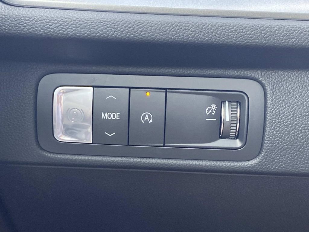 New 2026 Chevrolet Traverse LT w/ Driver Confidence Package image 31