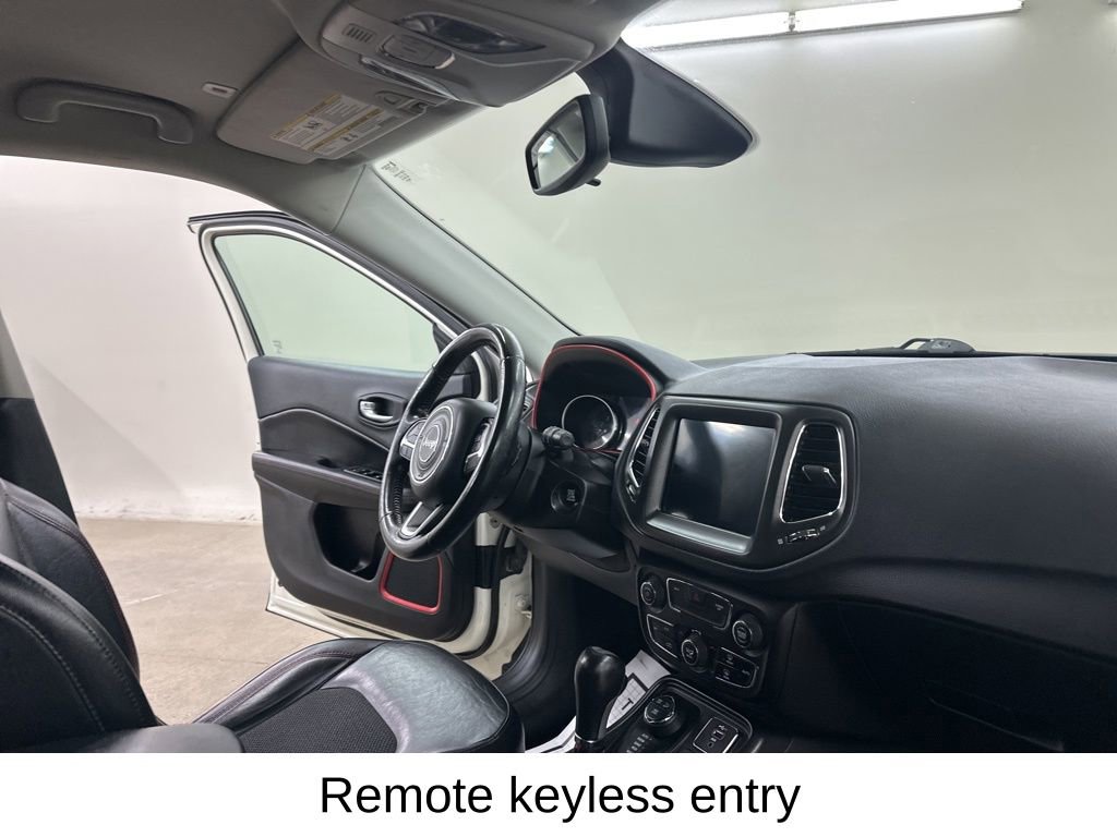 Used 2019 Jeep Compass Trailhawk image 19