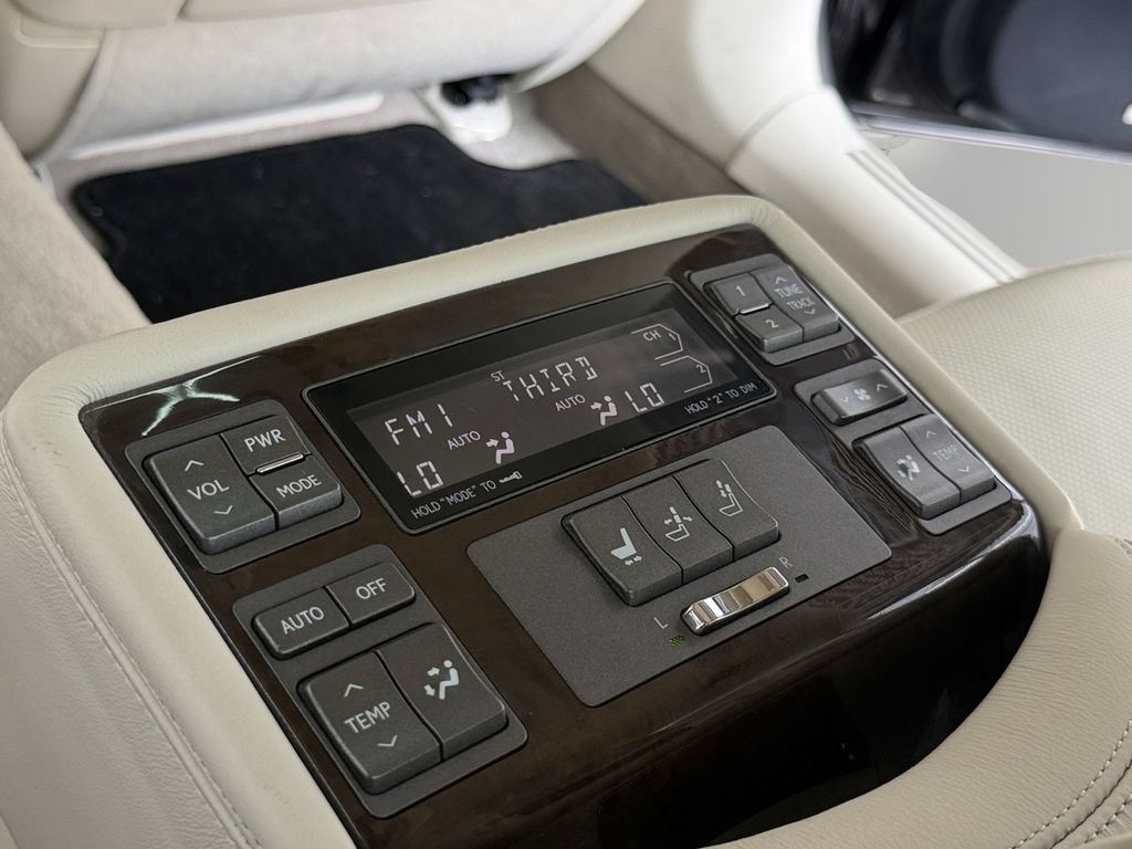 Used 2008 Lexus LS 600h L AWD/4WD image 25