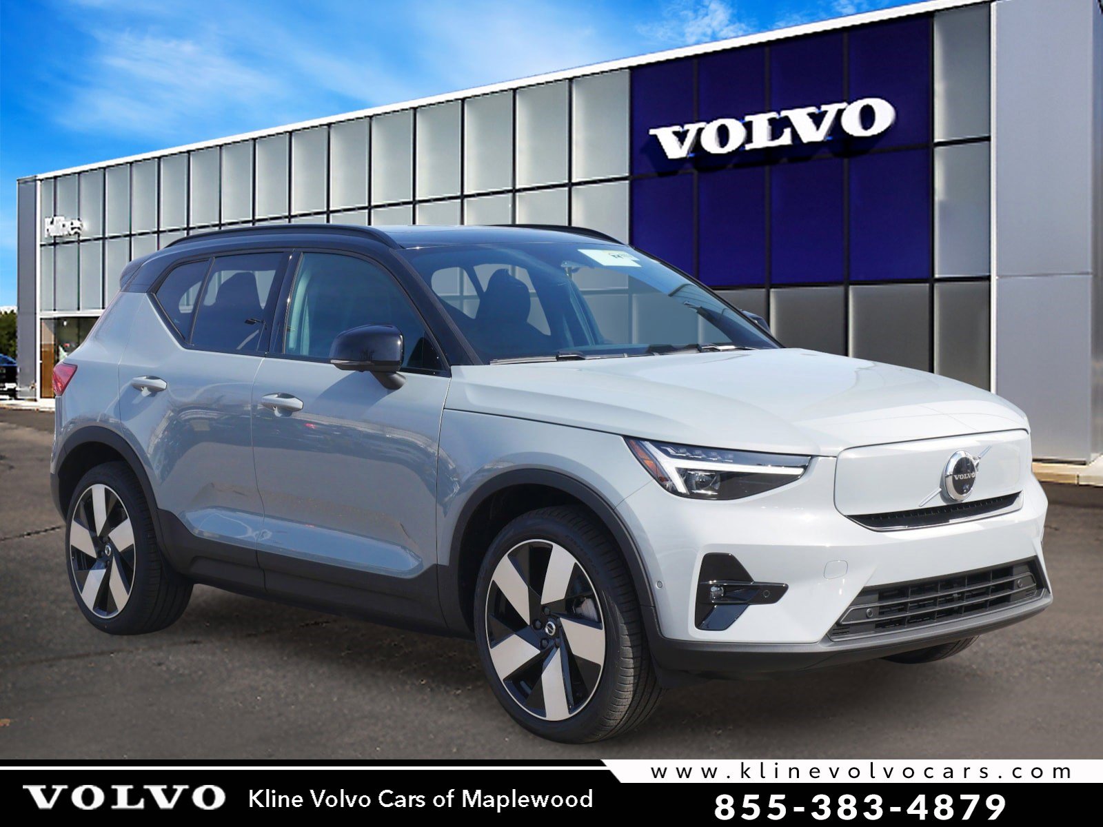 New 2026 Volvo EX40 Plus w/ Climate Package AWD/4WD image 1