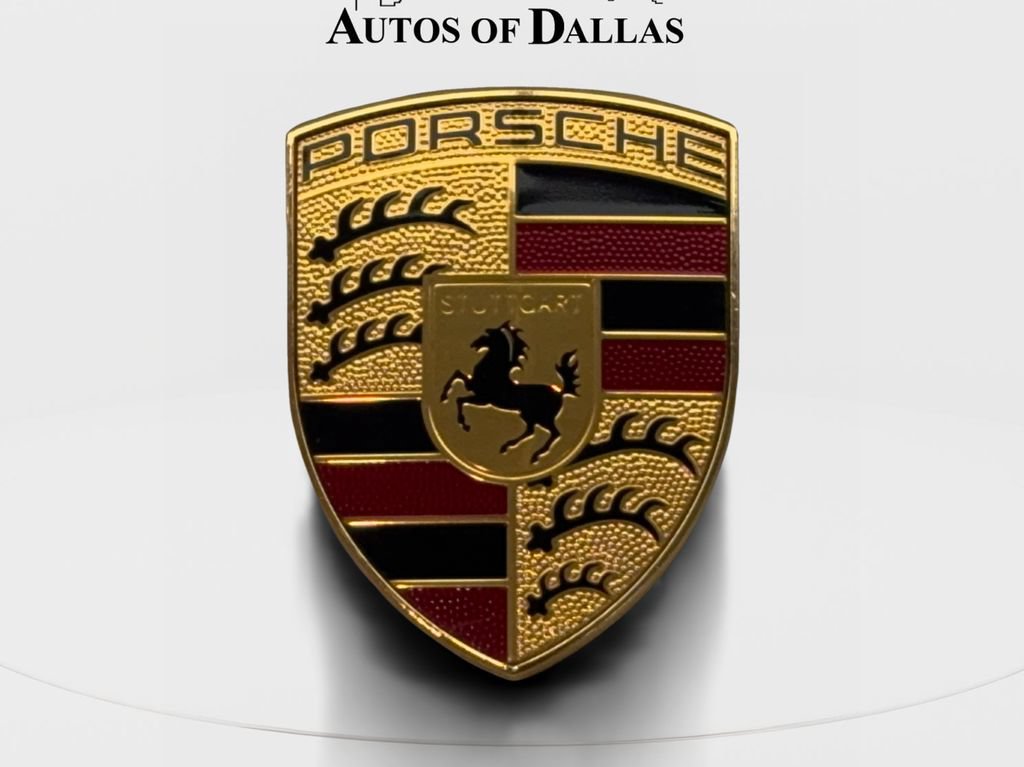 Used 2022 Porsche Macan AWD/4WD image 14