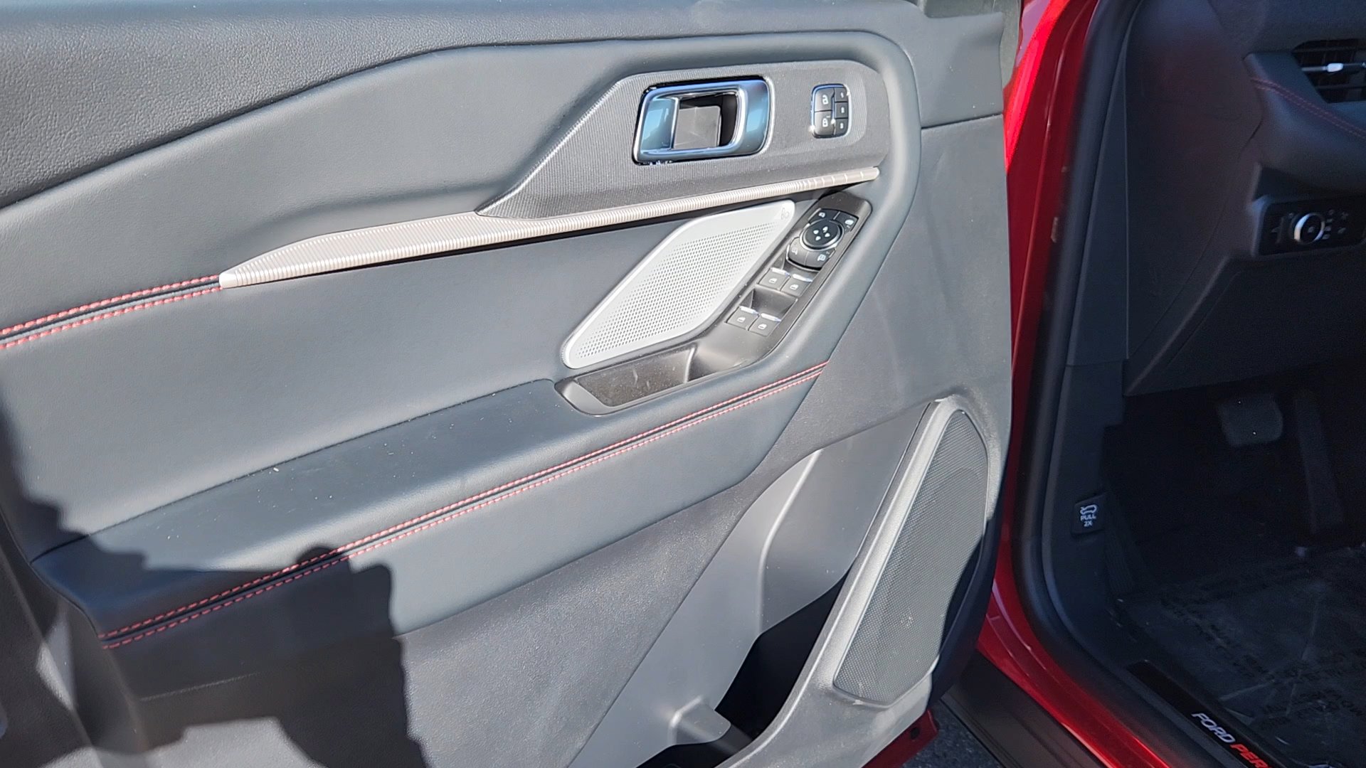 New 2026 Ford Explorer ST w/ Sun And Sound Package image 17