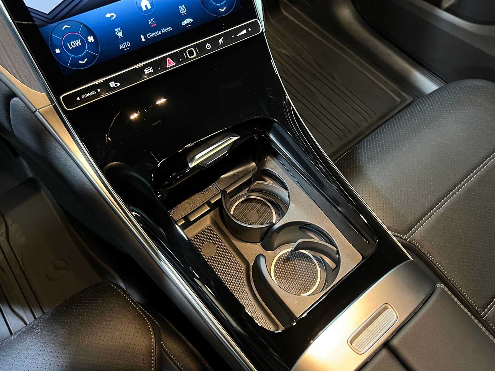 Certified 2026 Mercedes-Benz GLC 300 4MATIC image 35