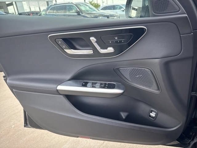 Certified 2025 Mercedes-Benz C 300 4MATIC Sedan image 22