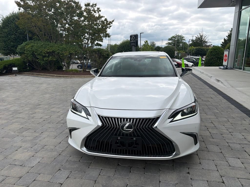 Certified 2021 Lexus ES 250 w/ Premium Package AWD/4WD image 3