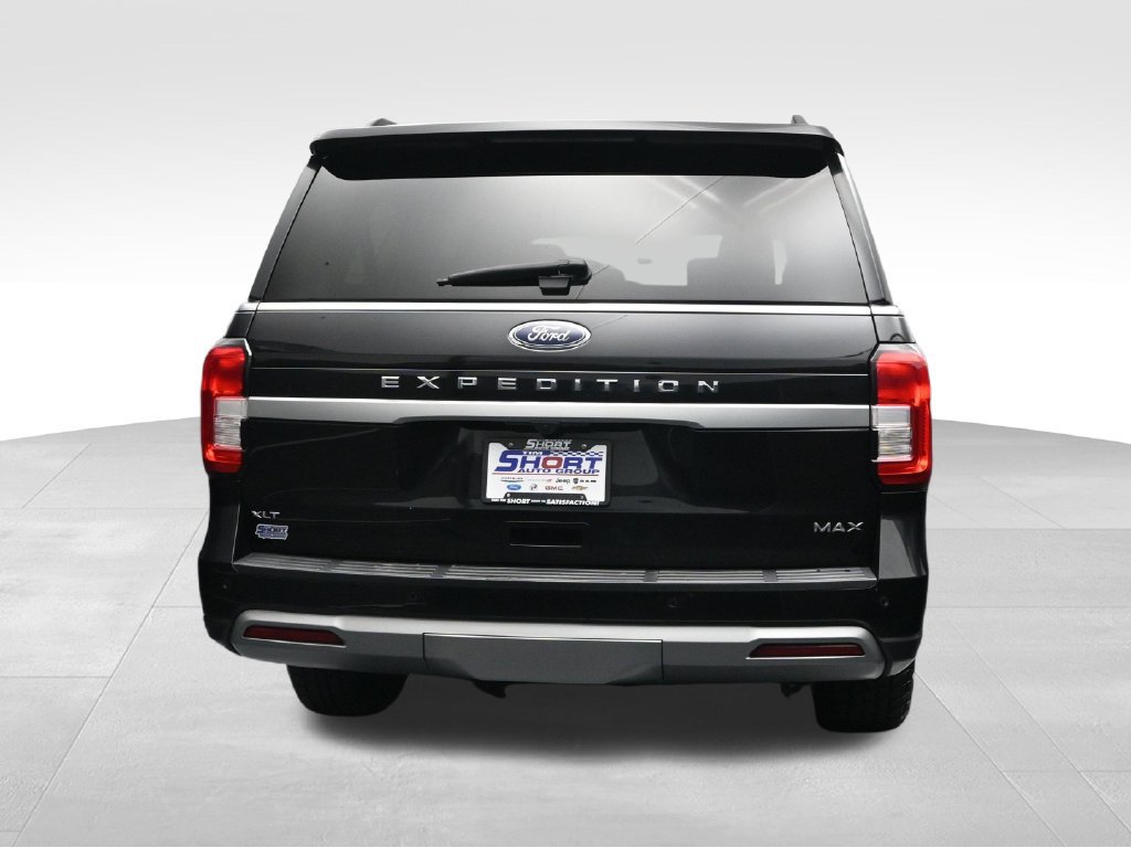 Used 2024 Ford Expedition Max XLT AWD/4WD image 4
