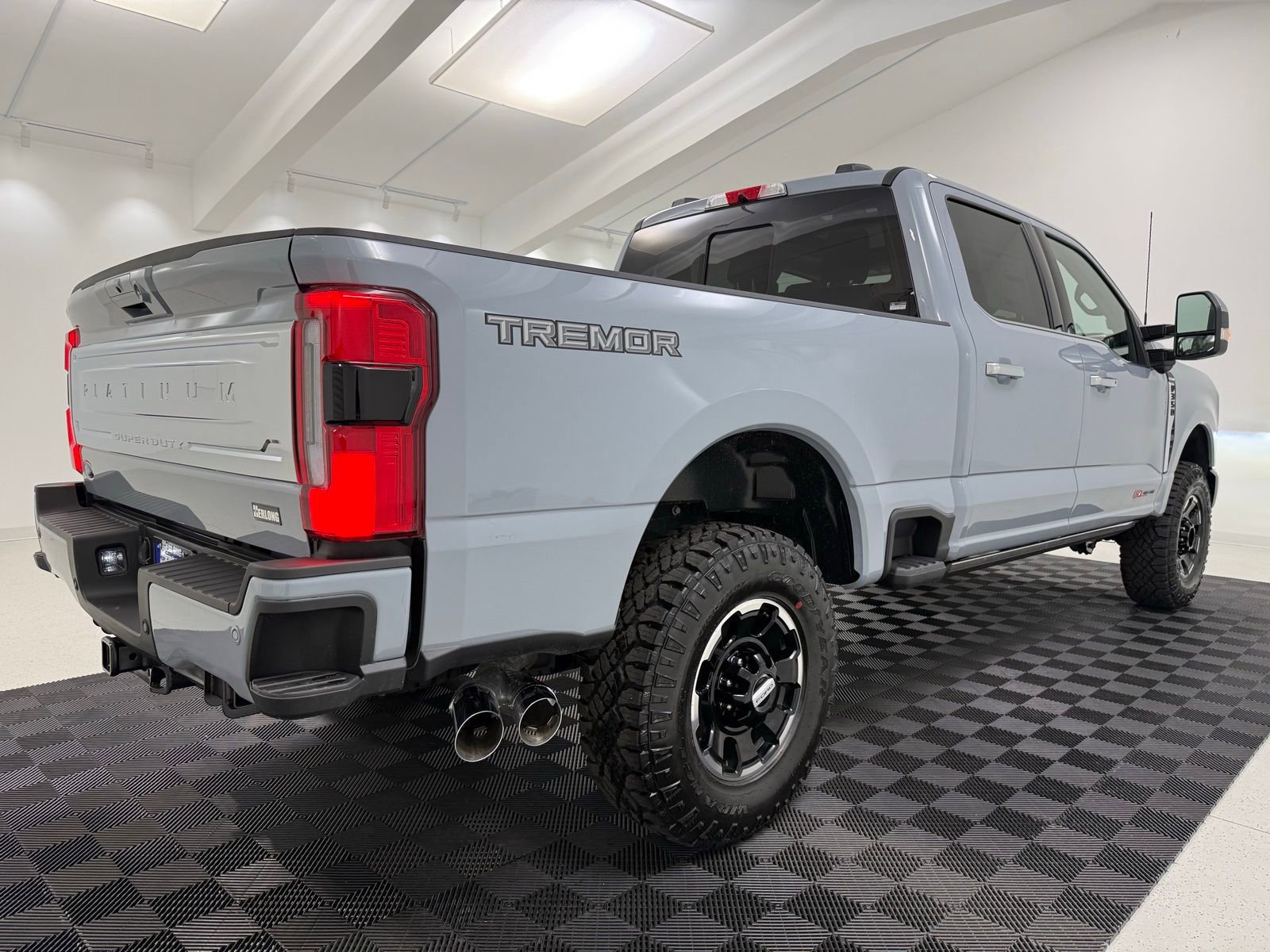 New 2026 Ford F350 Platinum w/ Platinum Plus Package image 7