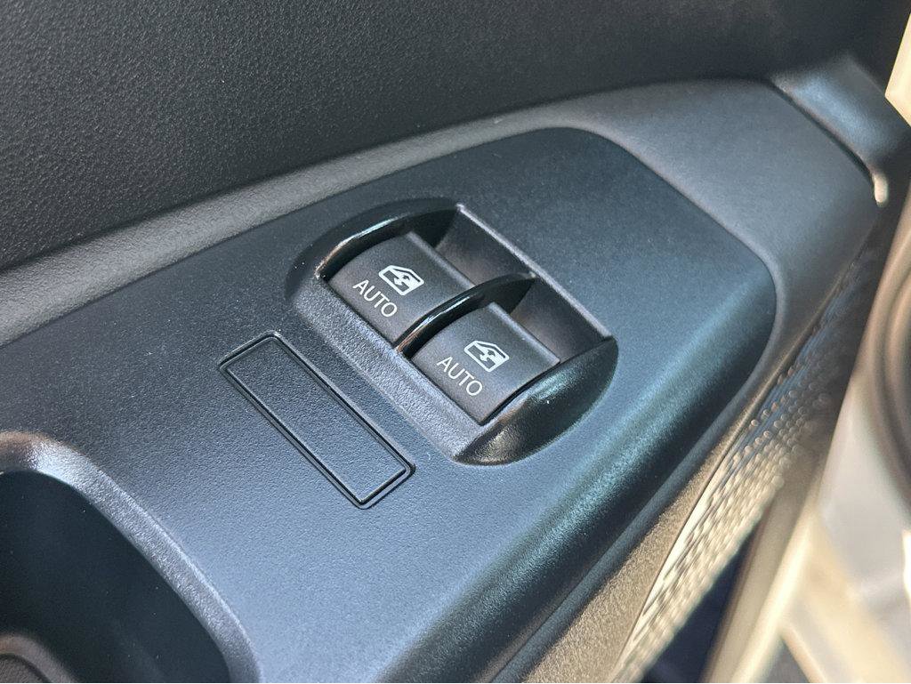 Used 2015 RAM ProMaster City Tradesman SLT w/ Rear Back-up Camera Group image 32