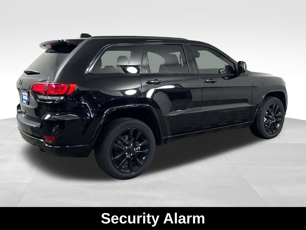 Used 2022 Jeep Grand Cherokee Laredo X AWD/4WD image 12