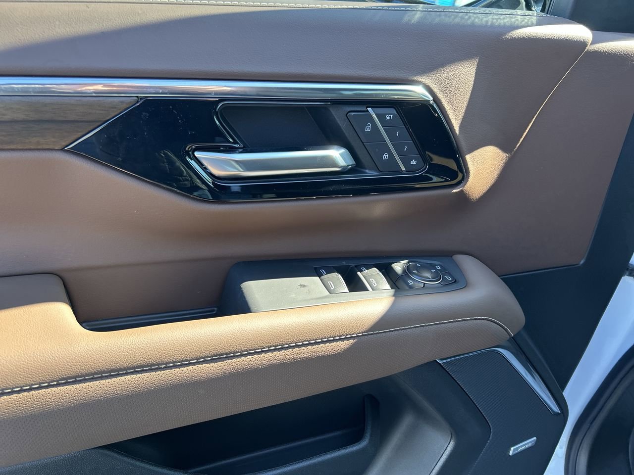 New 2026 Chevrolet Tahoe High Country AWD/4WD image 21