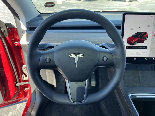 Used 2021 Tesla Model Y Long Range image 13