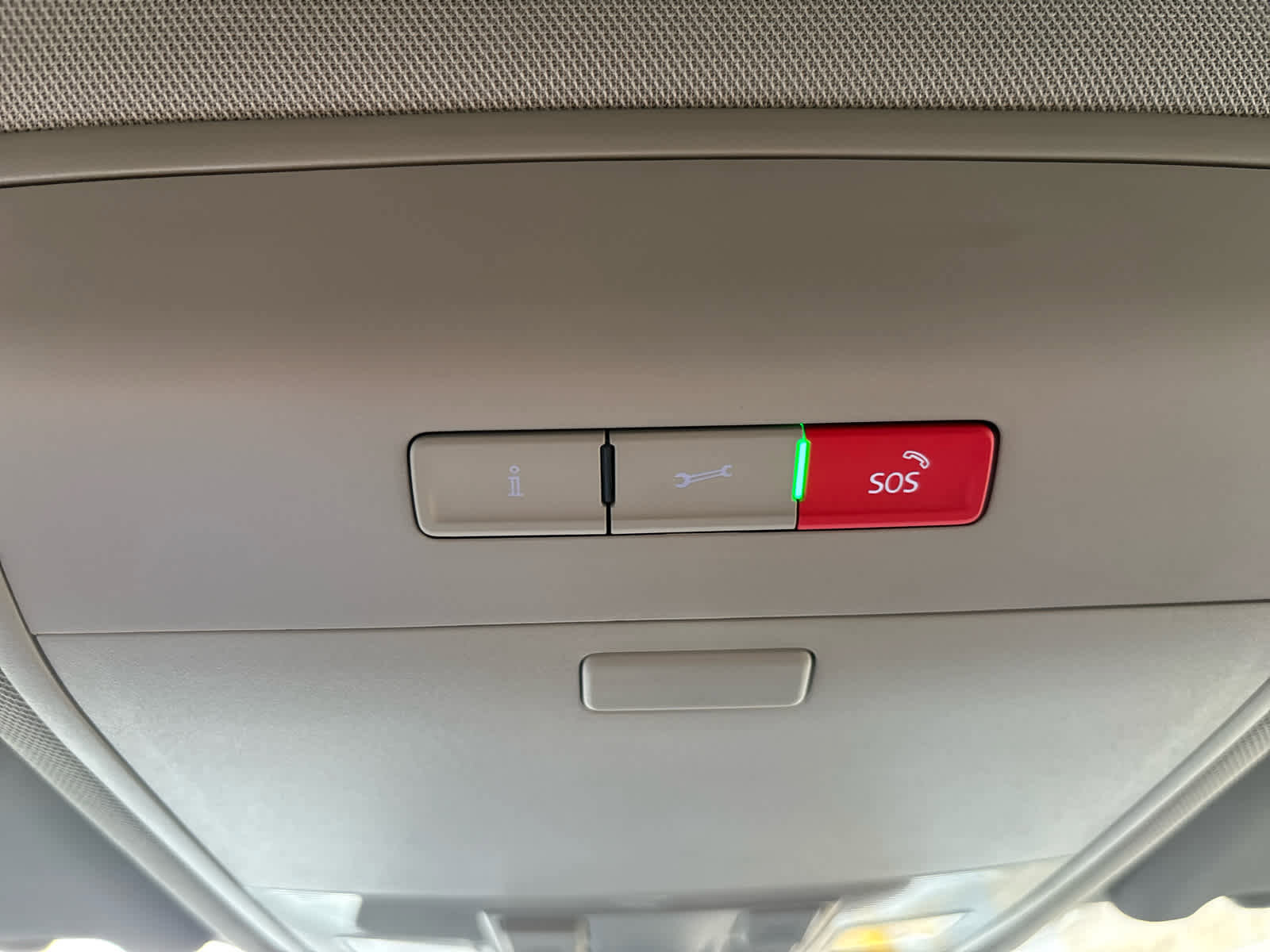 Used 2023 Volkswagen Atlas SE image 48