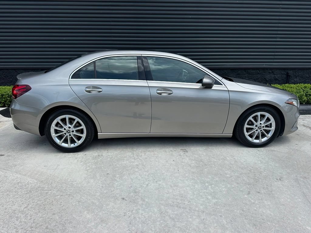 Used 2021 Mercedes-Benz A 220 image 11