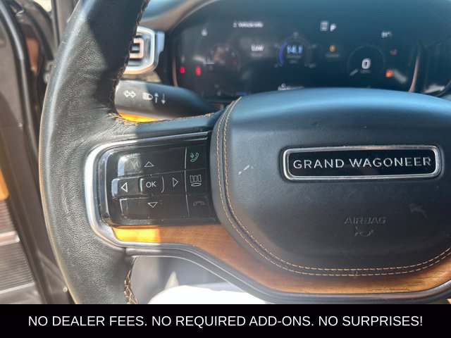 Used 2023 Jeep Grand Wagoneer Series III AWD/4WD image 19