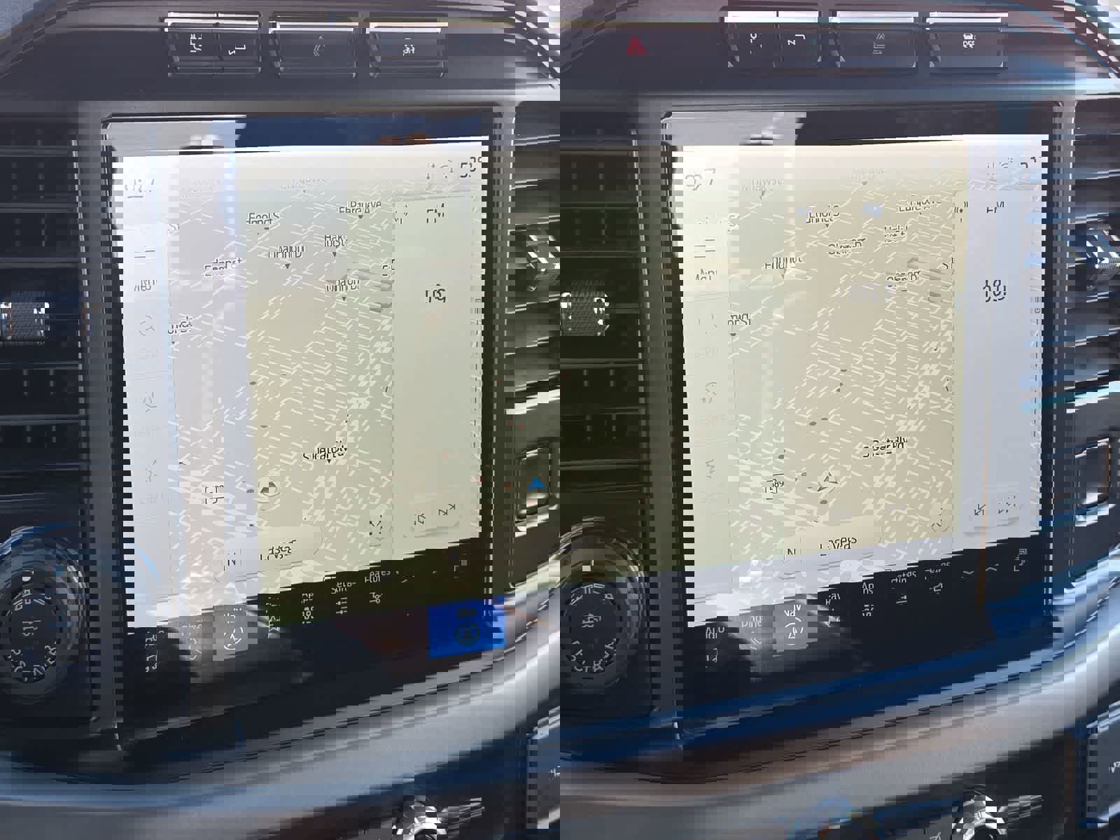 Used 2024 Ford F150 XLT w/ Mobile Office Package image 30