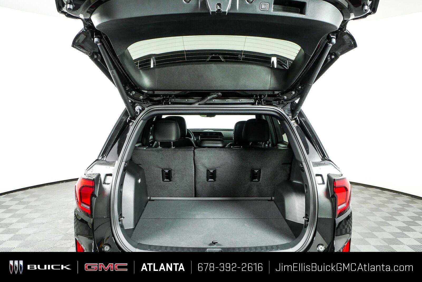 New 2027 GMC Terrain AT4 w/ Convenience Package III AWD/4WD image 30