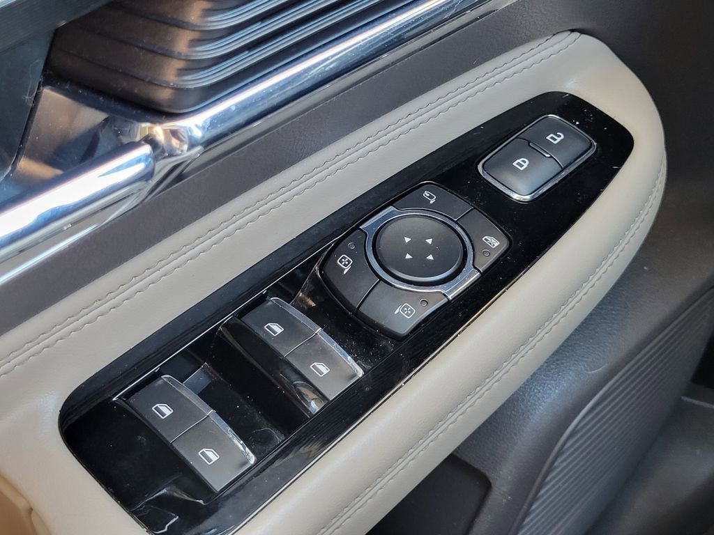 Used 2021 Lincoln Corsair FWD w/ Equipment Group 101A image 27