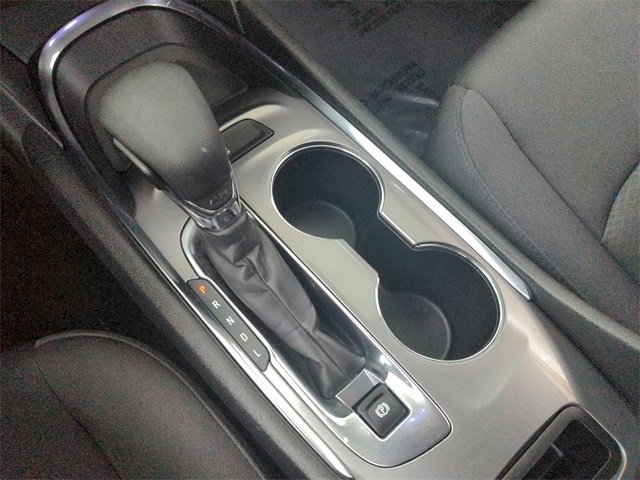 Used 2023 Chevrolet Malibu LT image 29