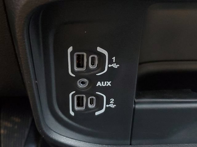 New 2026 RAM 5500 Tradesman AWD/4WD image 38