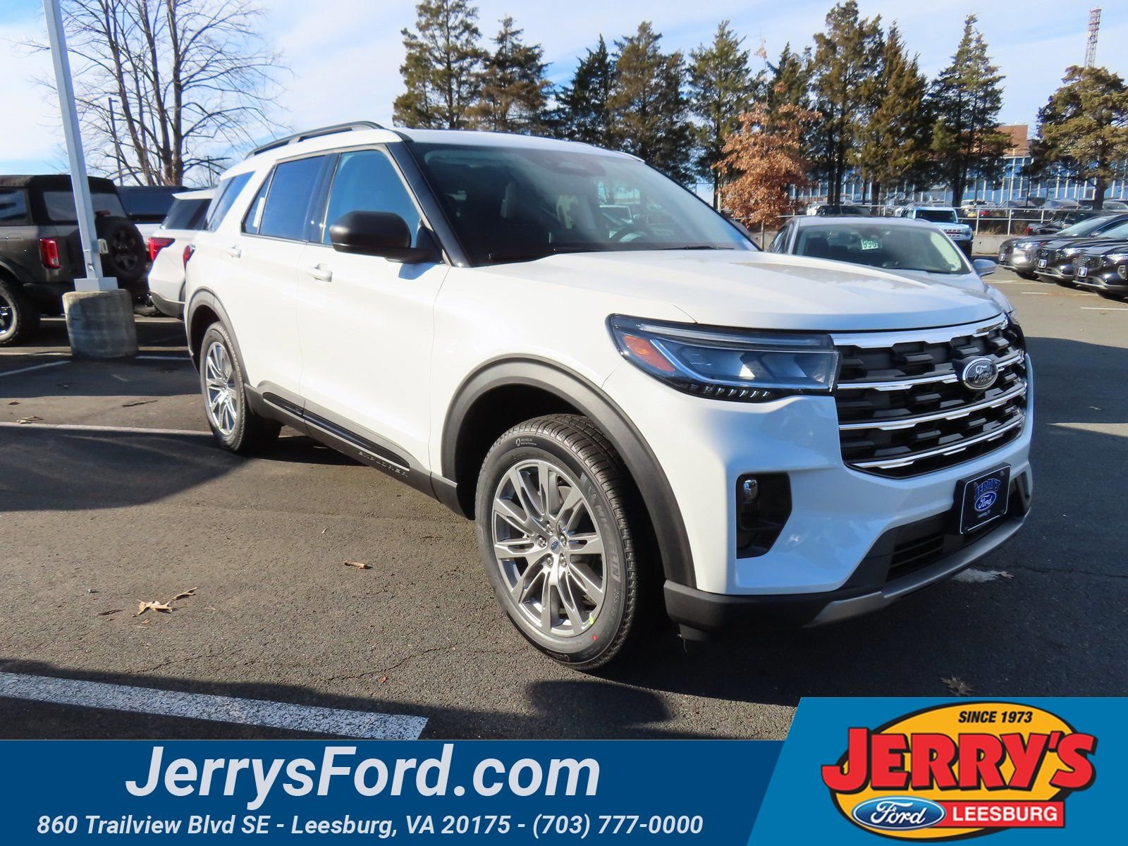 New 2026 Ford Explorer Active w/ Active Comfort Package image 1