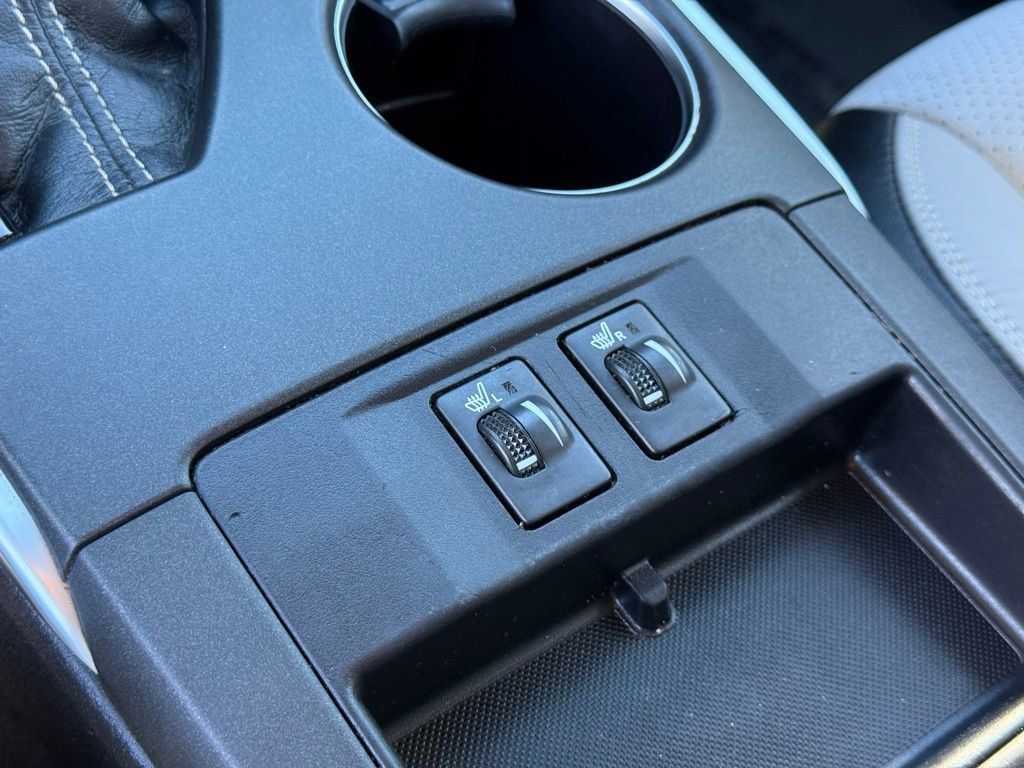 Used 2017 Toyota Camry XSE image 13