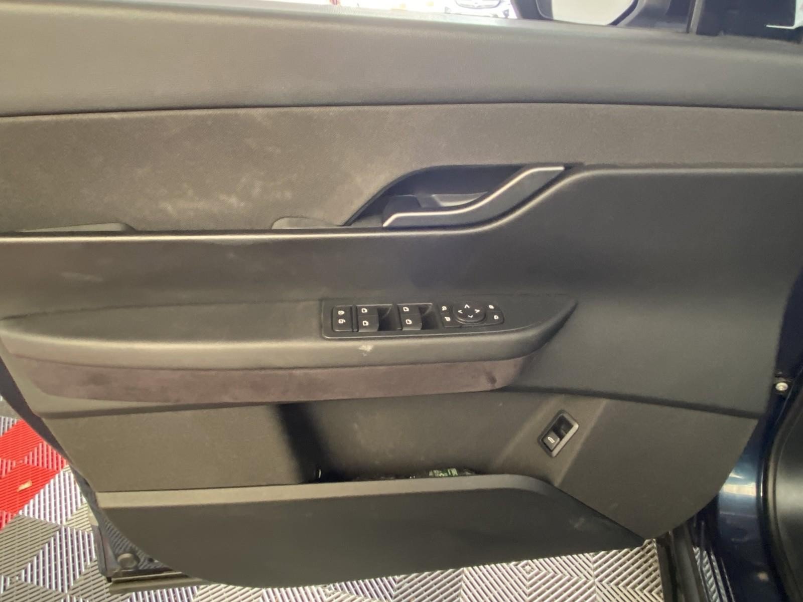 Used 2023 Fisker Ocean One AWD/4WD image 20