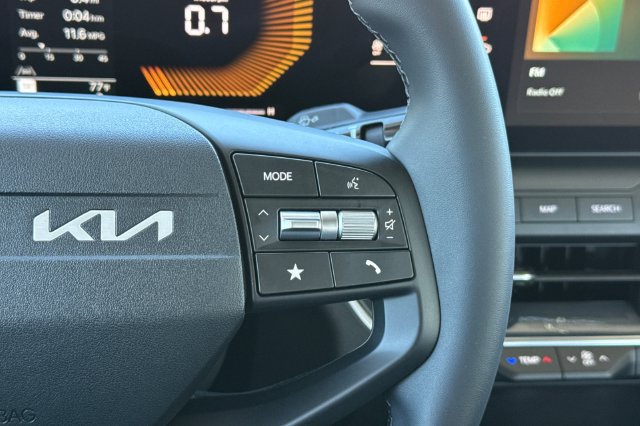 New 2026 Kia K4 EX FWD image 28