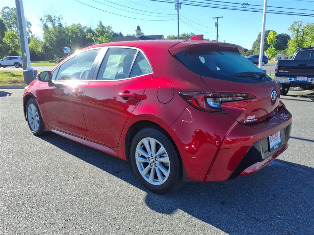 Certified 2025 Toyota Corolla SE FWD image 12
