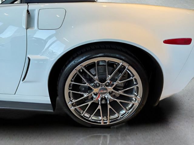 Used 2013 Chevrolet Corvette 427 w/ 1SC Preferred Equipment Group RWD image 17