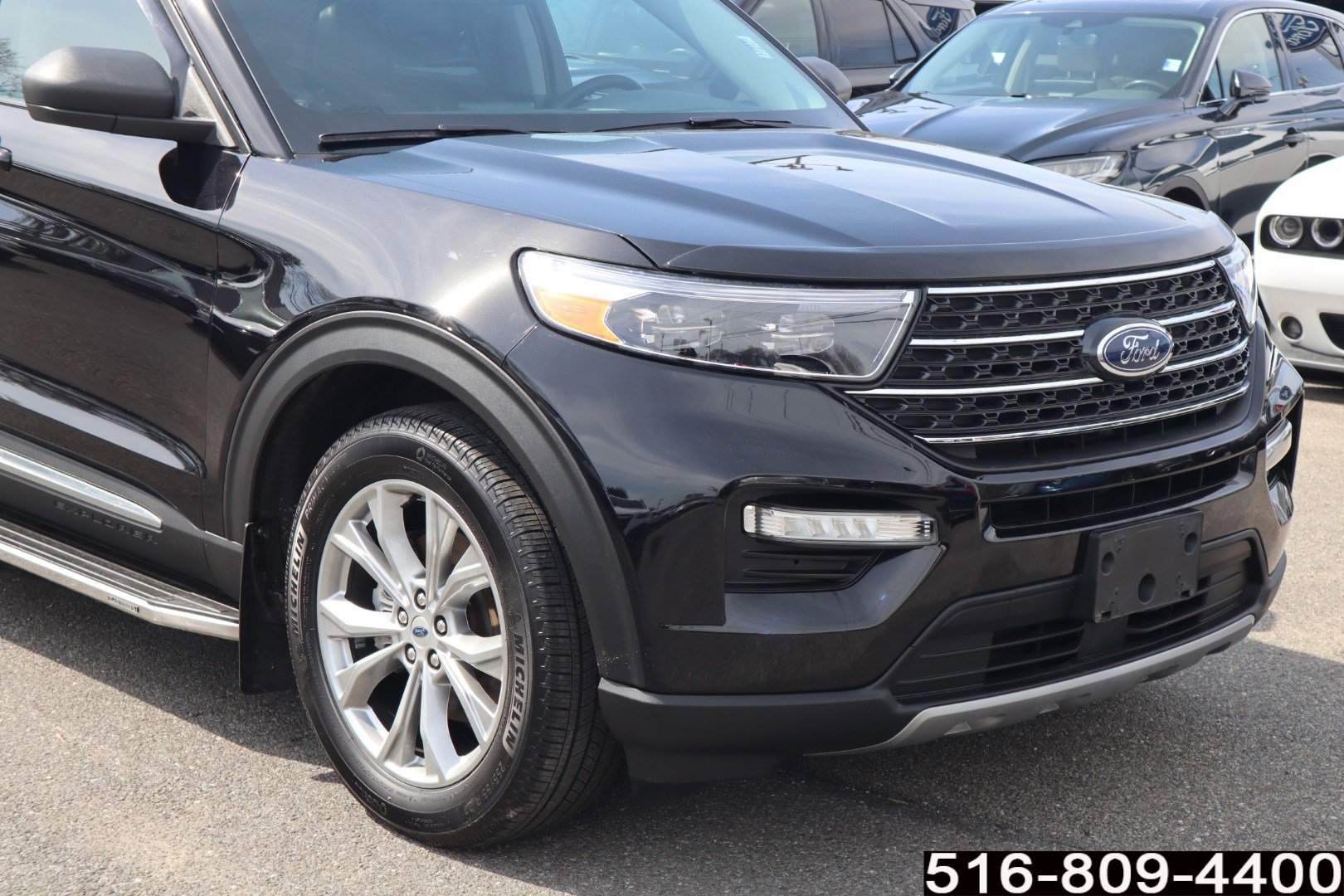 Used 2023 Ford Explorer XLT w/ Equipment Group 202A image 4