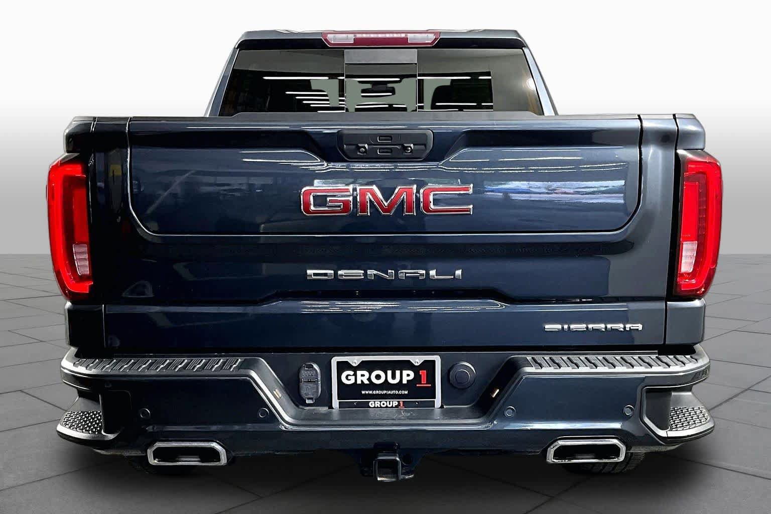 Certified 2022 GMC Sierra 1500 Denali w/ Denali Premium Package AWD/4WD image 5