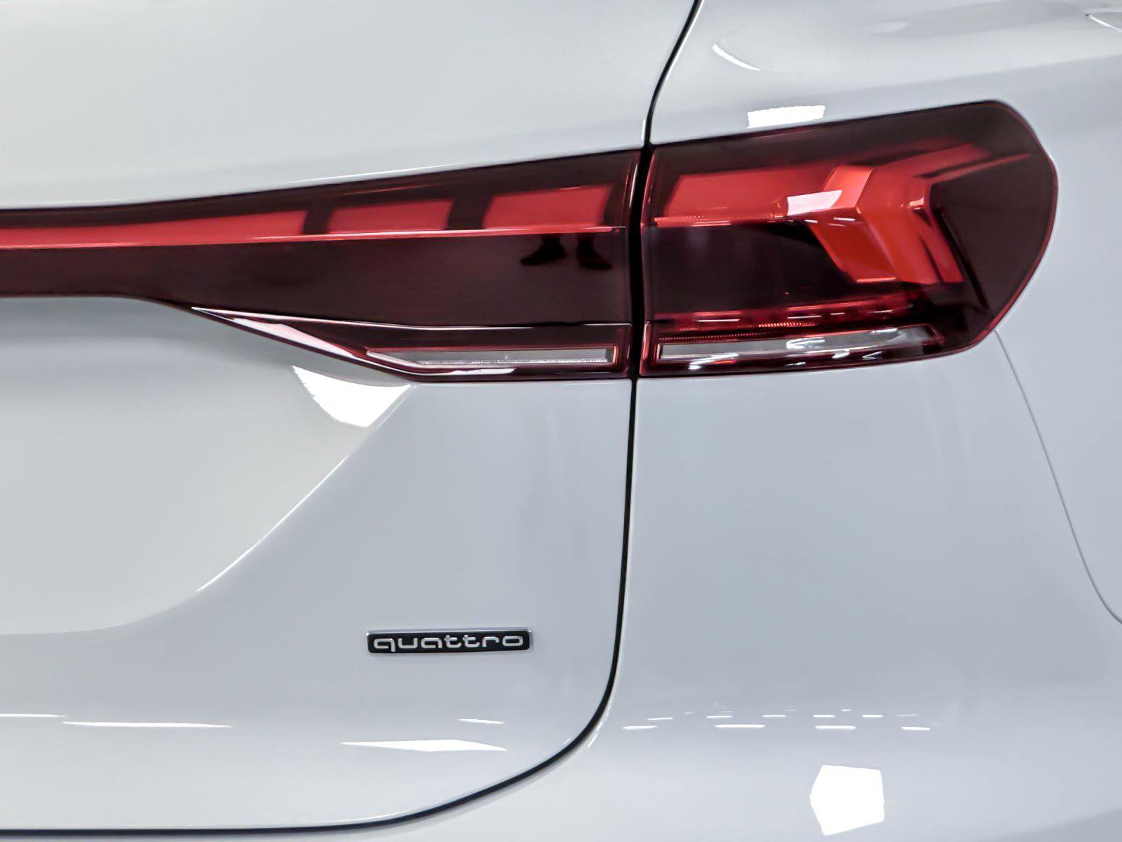 New 2025 Audi Q6 e-tron Premium Plus image 26